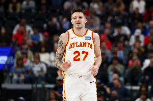 最后30秒俩三分为时已晚！克雷伊奇首发36分钟 三分8中3拿9分